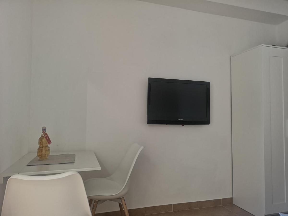 Apartments Tri Palme 바스카보다 외부 사진