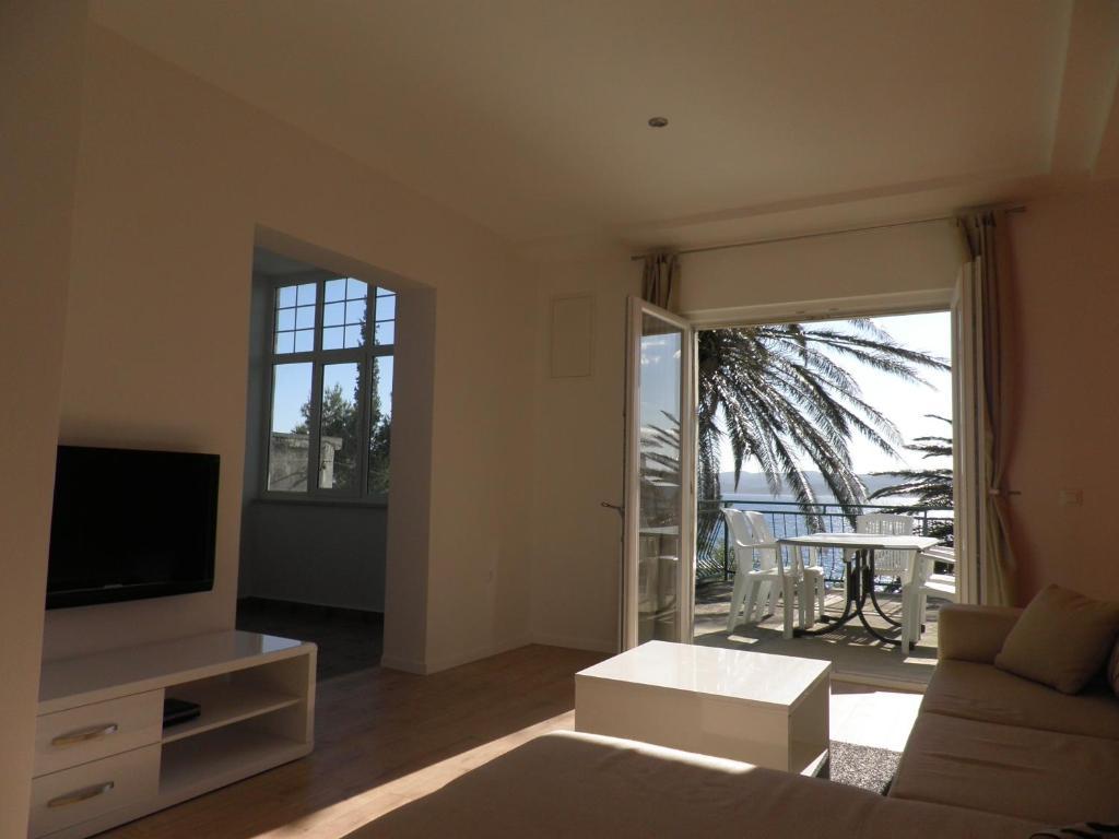 Apartments Tri Palme 바스카보다 객실 사진